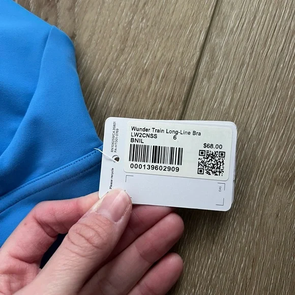 Lululemon Wunder Train Sports Bra - Picture 3 of 6